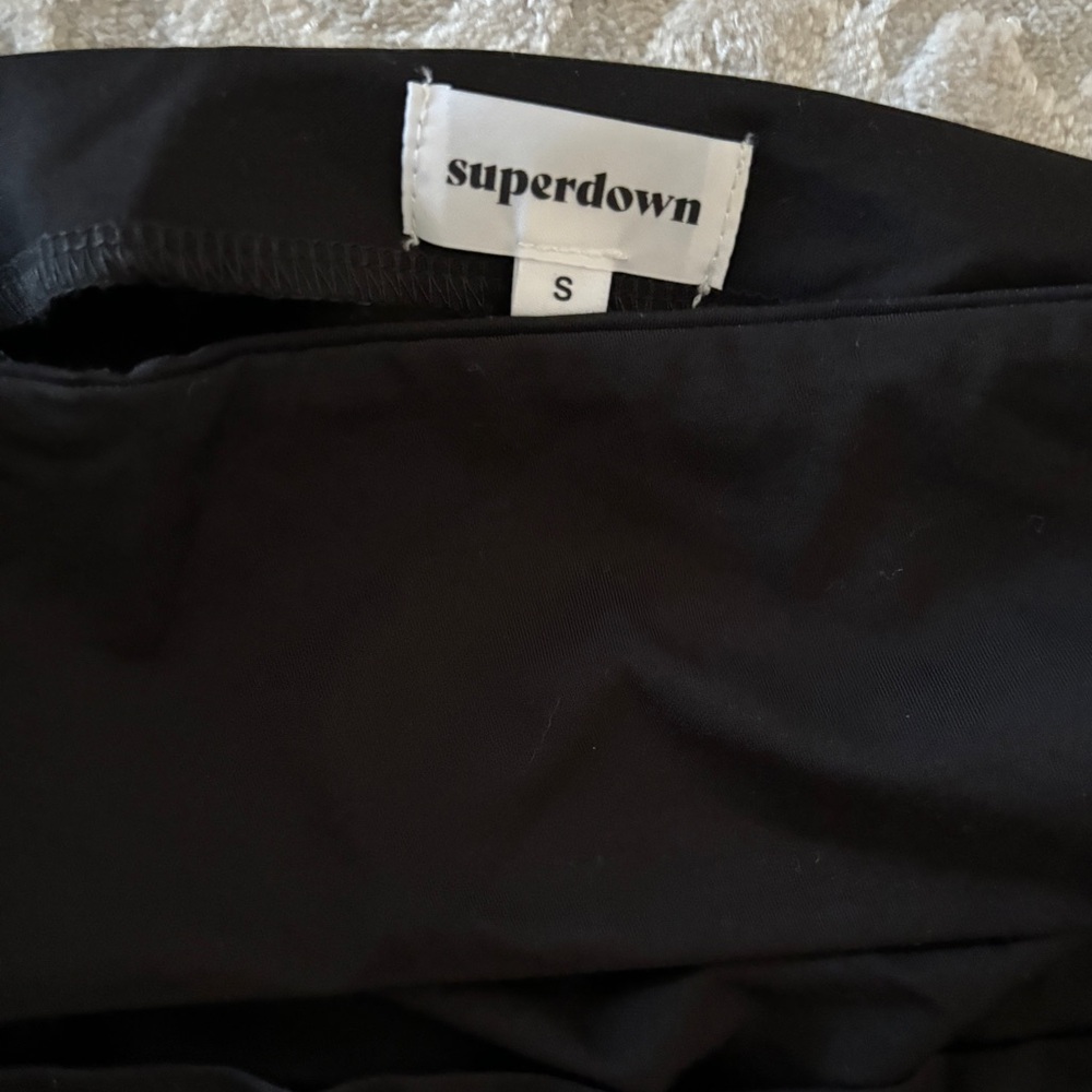 Revolve Superdown Pixie Asymmetrical Top, Nwot Si… - image 8